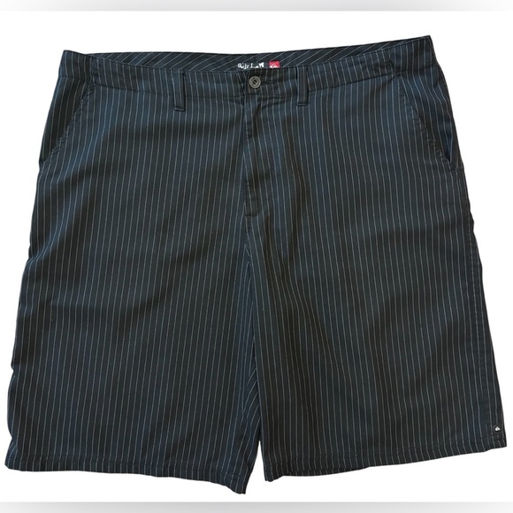 Y2K 90s QUICKSILVER Vintage Black Striped Shorts + Embroidered Graffiti, Size 42 - Picture 3 of 7
